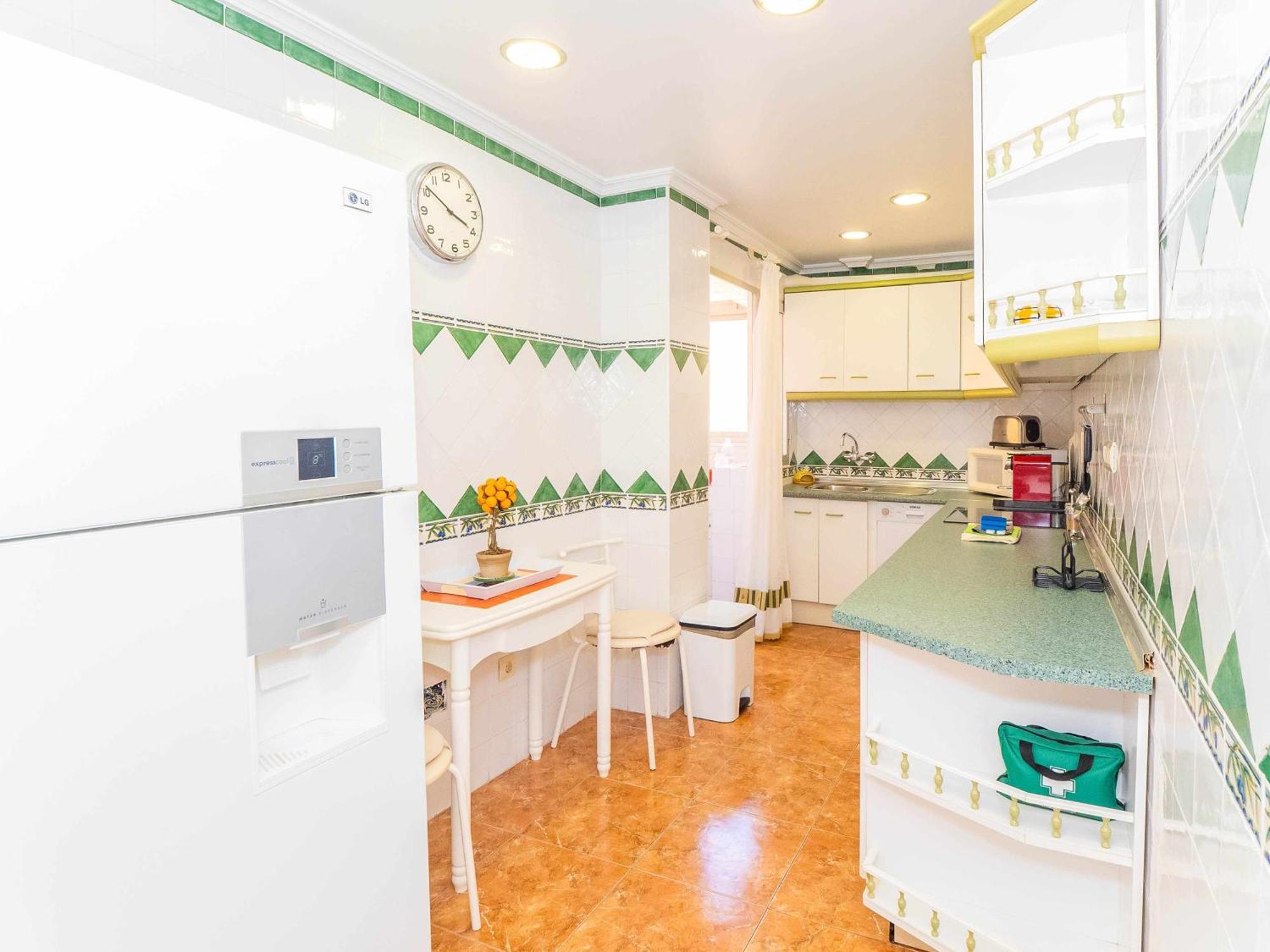 Apartamento Amplio y Acogedor en la Playa con Terraza Rincón de la Victoria Exterior foto